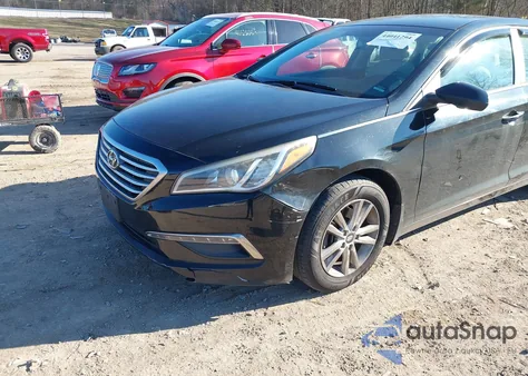 2015 Hyundai Sonata Se z USA, uszkodzony, nr VIN 5NPE24AFXFH171277